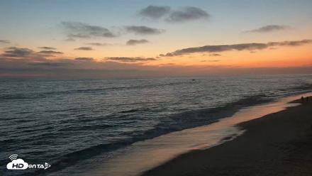 Carlsbad Beach Surf Live Webcam - Aug 11, 2026, 8:11pm PDT