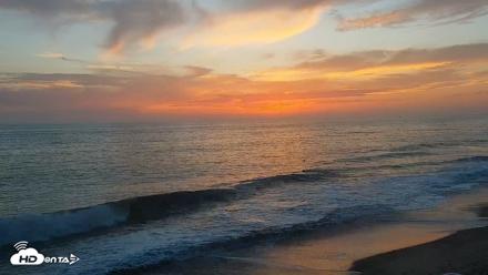 Carlsbad Beach Surf Live Webcam - Aug 26, 2026, 7:23pm PDT