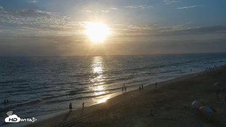 Carlsbad Beach Surf Live Webcam - Aug 5, 2026, 7:16pm PDT