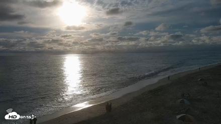 Carlsbad Beach Surf Live Webcam - Aug 13, 2026, 6:48pm PDT
