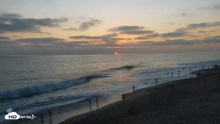 Carlsbad Beach Surf Live Webcam - Jul 31, 2026, 7:49pm PDT