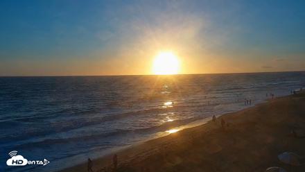 Carlsbad Beach Surf Live Webcam - Jul 22, 2026, 7:42pm PDT