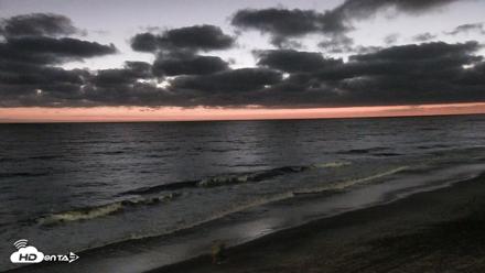 Carlsbad Beach Surf Live Webcam - Sep 3, 2026, 7:55pm PDT