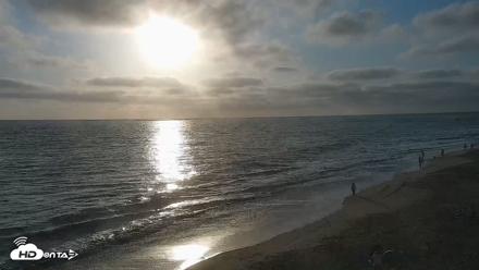Carlsbad Beach Surf Live Webcam - Aug 11, 2026, 6:52pm PDT