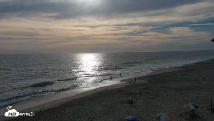 Carlsbad Beach Surf Live Webcam - Jul 3, 2026, 7:01pm PDT