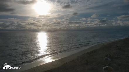 Carlsbad Beach Surf Live Webcam - Aug 13, 2026, 6:48pm PDT