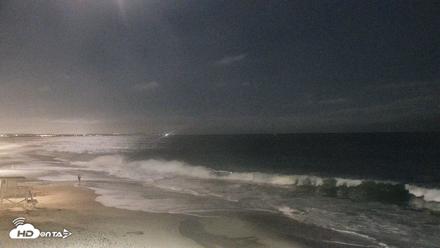 Carlsbad Beach Surf Live Webcam - Jun 26, 2026, 9:12pm PDT