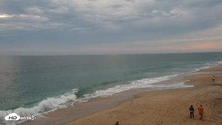 Carlsbad Beach Surf Live Webcam - Jul 11, 2026, 8:05pm PDT