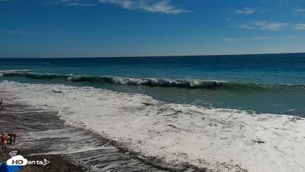 Carlsbad Beach Surf Live Webcam - Sep 4, 2026, 3:34pm PDT