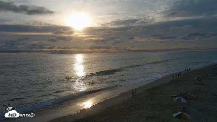 Carlsbad Beach Surf Live Webcam - Aug 13, 2026, 7:05pm PDT