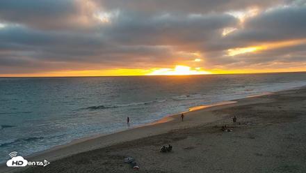 Carlsbad Beach Surf Live Webcam - Jul 5, 2026, 7:49pm PDT