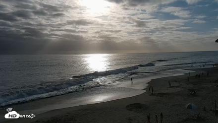 Carlsbad Beach Surf Live Webcam - Jun 28, 2026, 6:46pm PDT