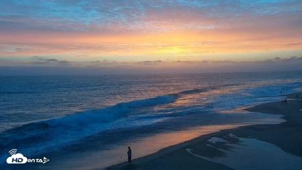 Carlsbad Beach Surf Live Webcam - Jul 25, 2026, 8:02pm PDT