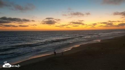 Carlsbad Beach Surf Live Webcam - Jul 6, 2026, 8:36pm PDT