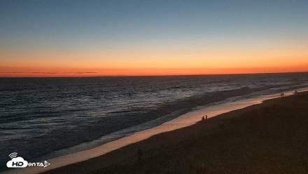Carlsbad Beach Surf Live Webcam - Jul 21, 2026, 8:35pm PDT