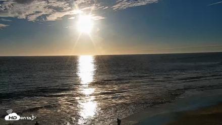 Carlsbad Beach Surf Live Webcam - Sep 5, 2026, 6:31pm PDT