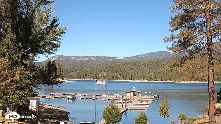 Miller's Landing Resort on Bass Lake Live Webcam - Oct 13, 2026, 1:05pm PDT