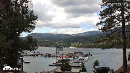 Miller's Landing Resort on Bass Lake Live Webcam - Sep 4, 2026, 4:01pm PDT