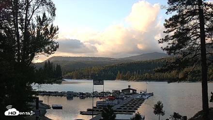 Miller's Landing Resort on Bass Lake Live Webcam - Apr 16, 2026, 7:13pm PDT