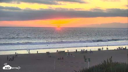 El Porto Beach Roving Live Cam - Aug 15, 2026, 7:40pm PDT