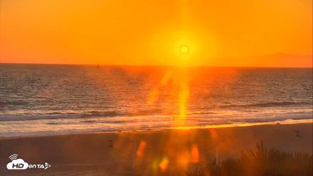El Porto Beach Roving Live Cam - May 6, 2026, 7:34pm PDT