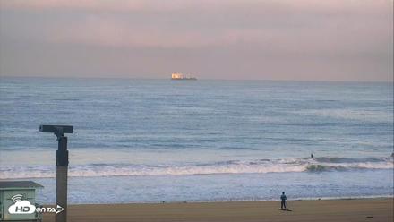 El Porto Beach Roving Live Cam - Sep 22, 2026, 7:10am PDT