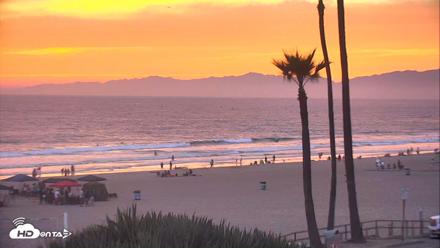 El Porto Beach Roving Live Cam - Sep 26, 2026, 6:46pm PDT