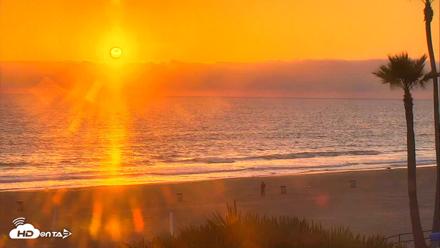 El Porto Beach Roving Live Cam - May 7, 2026, 7:30pm PDT