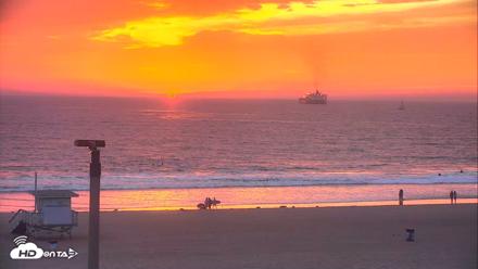 El Porto Beach Roving Live Cam - Sep 26, 2026, 6:45pm PDT