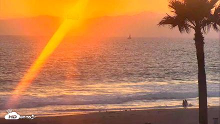 El Porto Beach Roving Live Cam - Jul 1, 2026, 8:02pm PDT