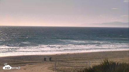 El Porto Beach Roving Live Cam - Apr 13, 2026, 5:19pm PDT