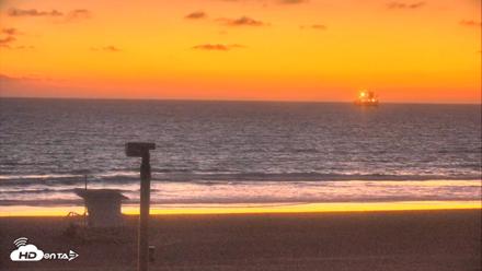 El Porto Beach Roving Live Cam - Sep 3, 2026, 7:47pm PDT