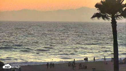 El Porto Beach Roving Live Cam - Aug 8, 2026, 7:49pm PDT