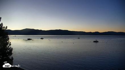 Garwoods Grill and Pier Live Cam - Oct 1, 2026, 6:39am PDT