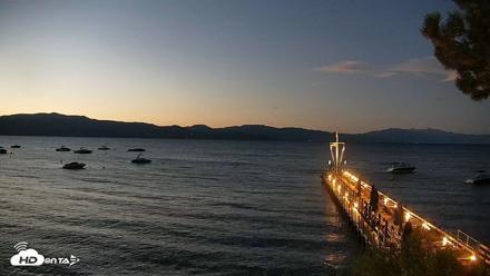 Garwoods Grill and Pier Live Cam - Aug 14, 2026, 5:39am PDT