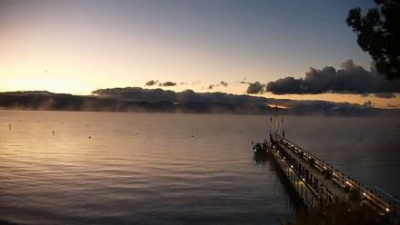 Garwoods Grill and Pier Live Cam - Oct 16, 2025, 6:49am PDT