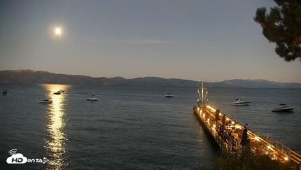 Garwoods Grill and Pier Live Cam - Aug 26, 2026, 8:08pm PDT