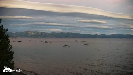 Garwoods Grill and Pier Live Cam - Sep 10, 2026, 7:31pm PDT