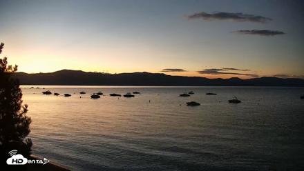 Garwoods Grill and Pier Live Cam - Aug 27, 2026, 5:57am PDT