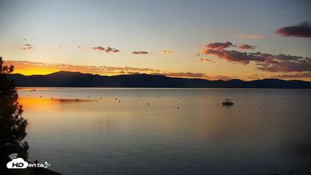 Garwoods Grill and Pier Live Cam - Oct 5, 2026, 6:58am PDT