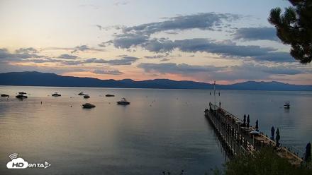 Garwoods Grill and Pier Live Cam - Aug 11, 2026, 6:19am PDT