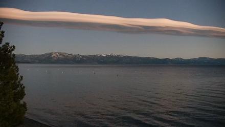 Garwoods Grill and Pier Live Cam - Mar 9, 2026, 7:30pm PDT