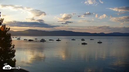 Garwoods Grill and Pier Live Cam - Aug 11, 2026, 6:37am PDT