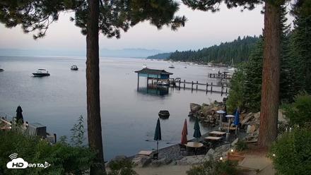 Garwoods Grill and Pier Live Cam - Aug 6, 2026, 5:56am PDT