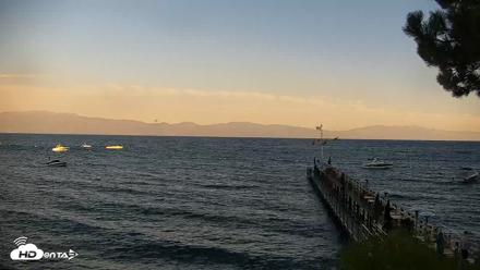 Garwoods Grill and Pier Live Cam - Sep 1, 2026, 6:38pm PDT
