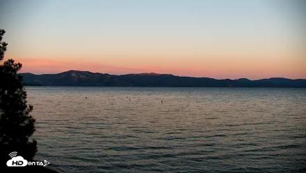 Garwoods Grill and Pier Live Cam - May 18, 2026, 8:10pm PDT