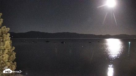 Garwoods Grill and Pier Live Cam - Jun 5, 2026, 1:43am PDT