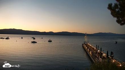 Garwoods Grill and Pier Live Cam - Aug 16, 2026, 5:54am PDT