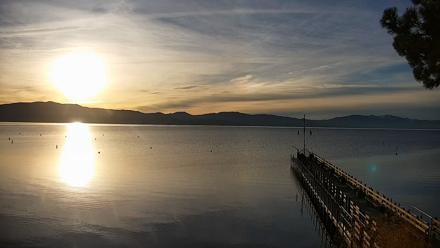 Garwoods Grill and Pier Live Cam - Nov 11, 2025, 7:16am PST