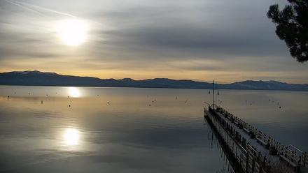 Garwoods Grill and Pier Live Cam - Jan 31, 2026, 8:06am PST